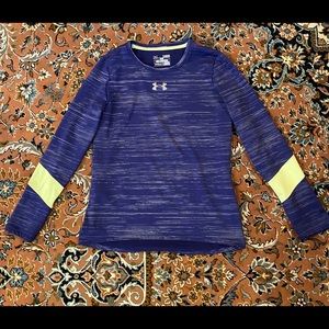 Under armor cold gear girls long sleeve shirt